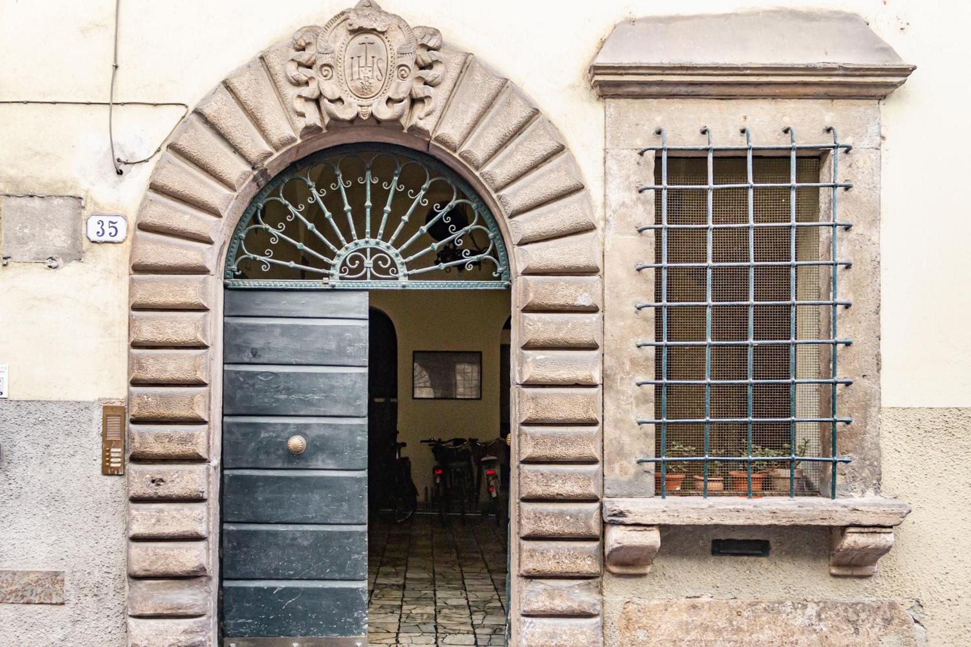 Appartamento San Paolino - Affitti Brevi Italia Lucca Eksteriør billede